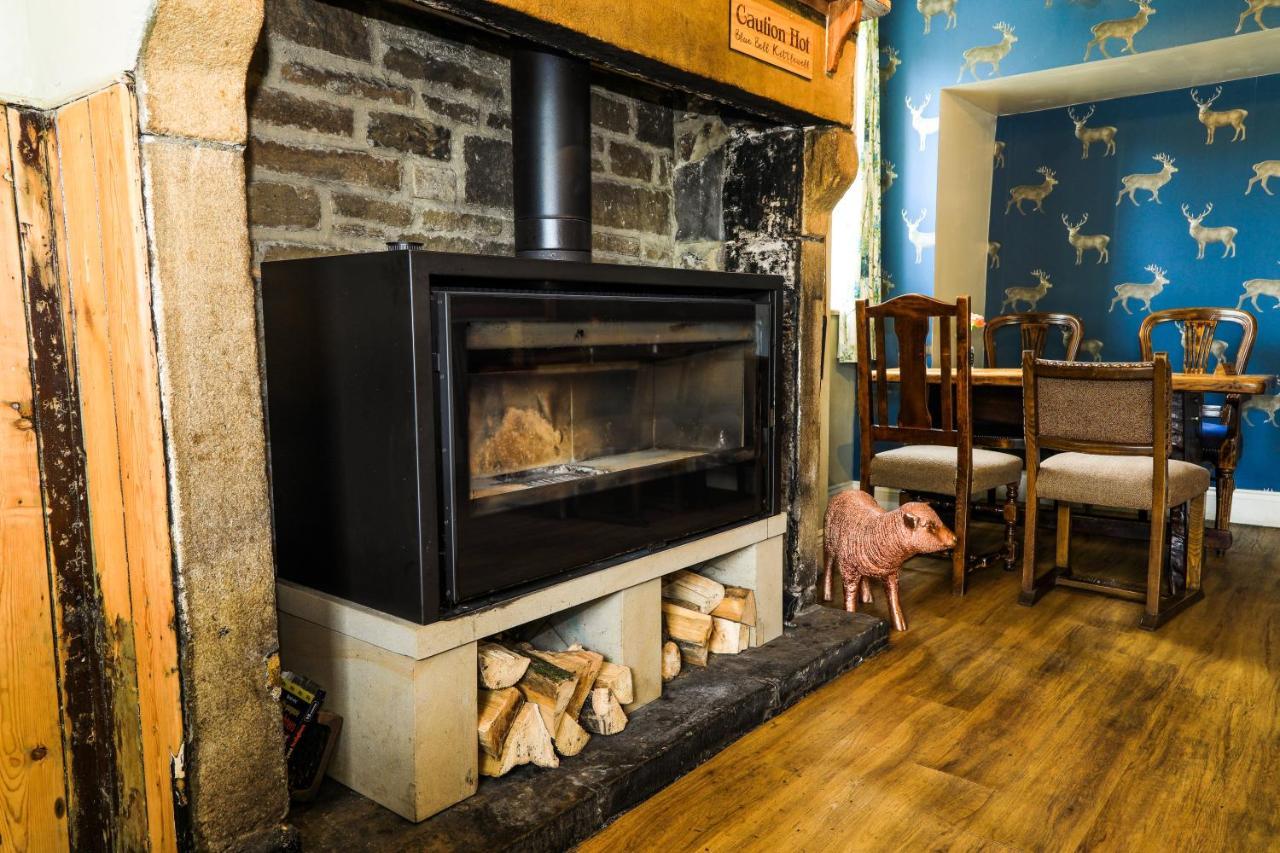 The Blue Bell Inn Kettlewell Exterior foto